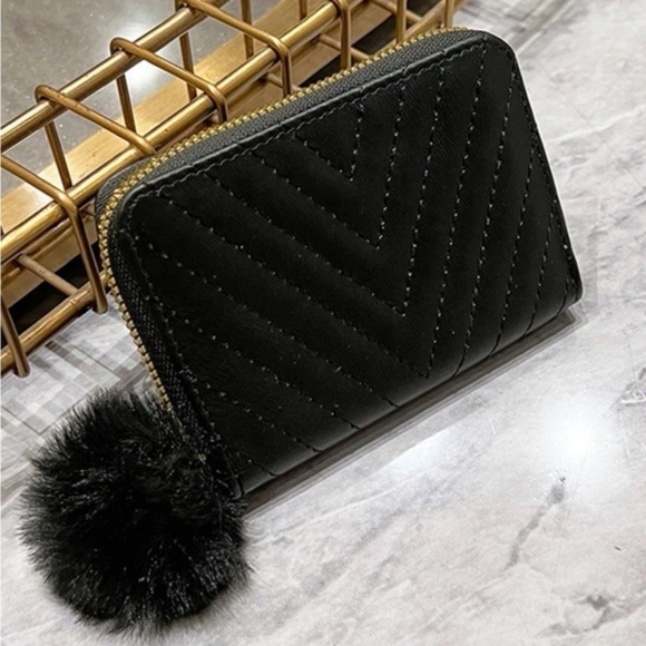 Handbags - ⚠️Clearance🖤Small Pom Pom Black Wallet / Cardholder